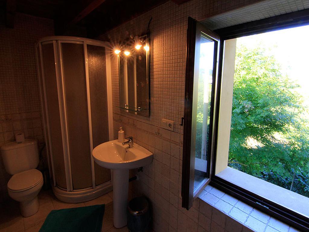 Apartamentos La Corona Llames de Parres Zimmer foto